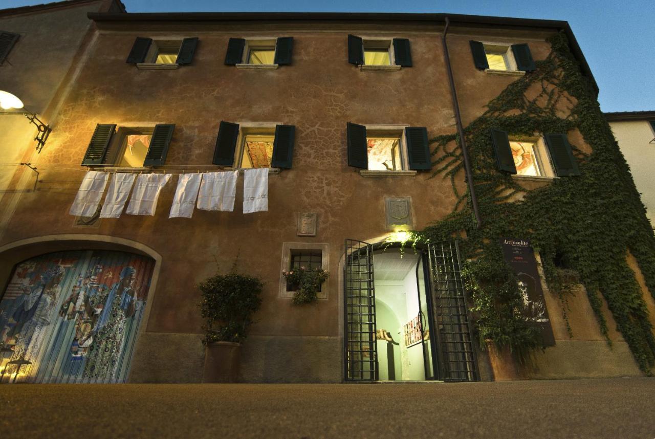 La Casetta Di Borgo -Appartamento Peperone Lajatico Buitenkant foto